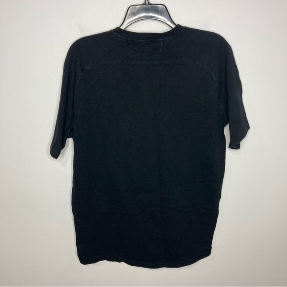 QOR raglan v-neck t-shirt size large - Picture 5 of 5